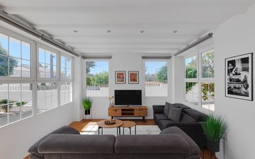Property slide 10