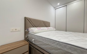 Property slide 10