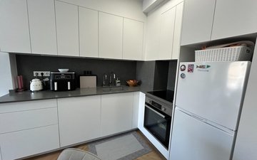 Property slide 14