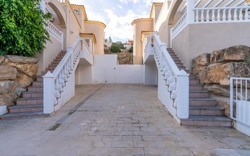 Property slide 5
