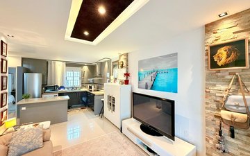 Property slide 7