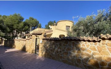 Property slide 5
