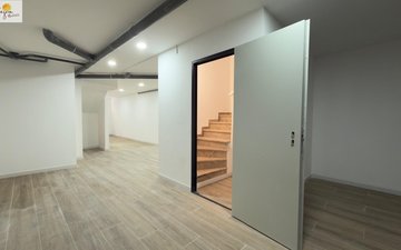Property slide 14