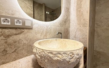 Property slide 33