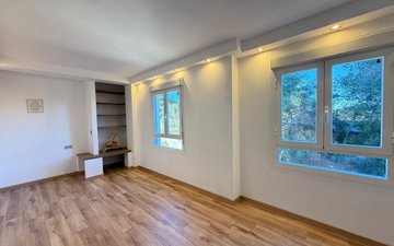 Property slide 41