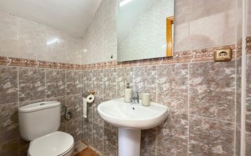 Property slide 33