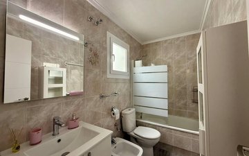 Property slide 15