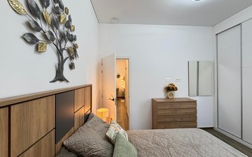 Property slide 40