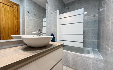 Property slide 40