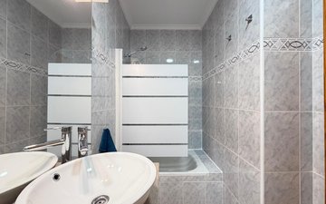 Property slide 41