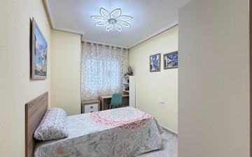 Property slide 44