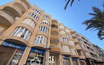 Property slide 50