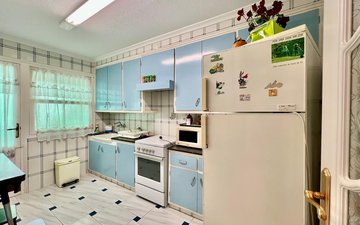 Property slide 15