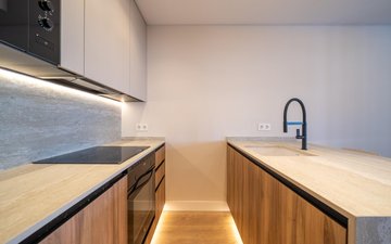 Property slide 15