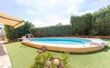 Property slide 4