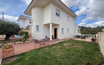 Property slide 1
