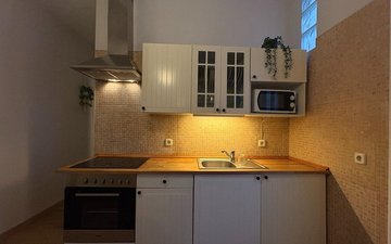Property slide 8