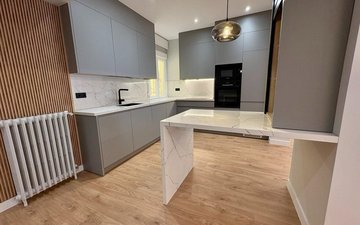 Property slide 6