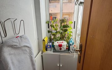 Property slide 10