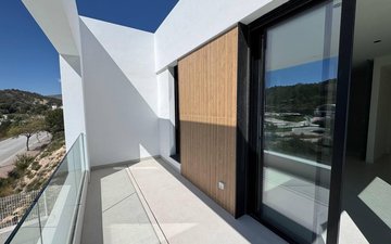 Property slide 7