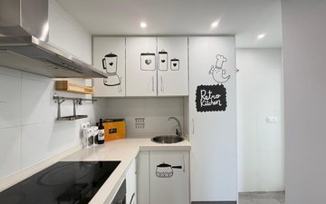Property slide 44