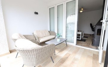 Property slide 8
