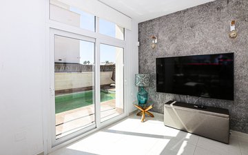 Property slide 7