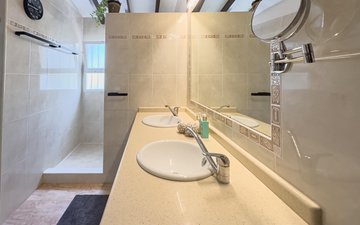 Property slide 14