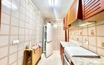 Property slide 9