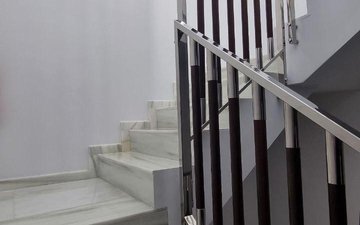 Property slide 32