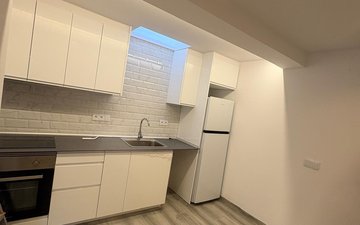 Property slide 5