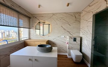 Property slide 50