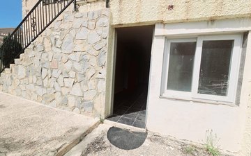 Property slide 7