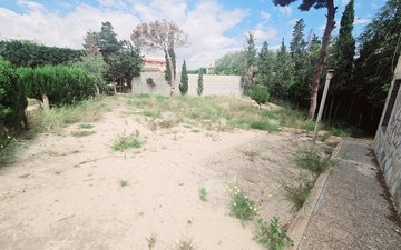 Property slide 9
