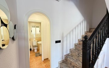 Property slide 19
