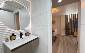 Property slide 48