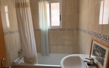 Property slide 10
