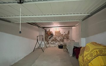 Property slide 15