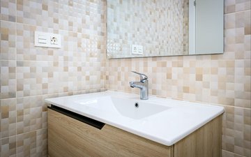 Property slide 33