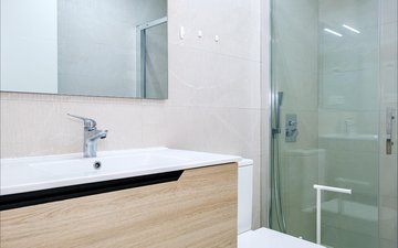 Property slide 39