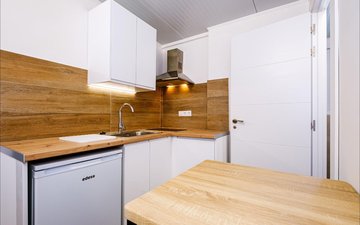 Property slide 43