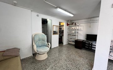 Property slide 39