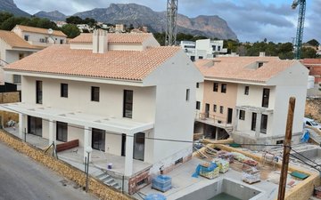Property slide 14