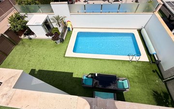Property slide 40