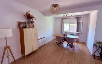 Property slide 4