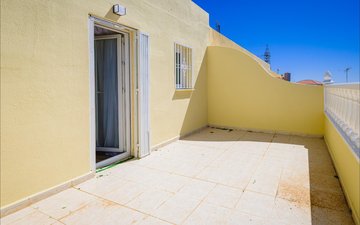 Property slide 42