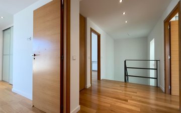 Property slide 4