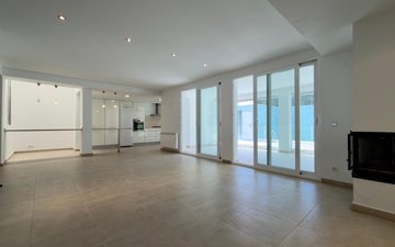 Property slide 8