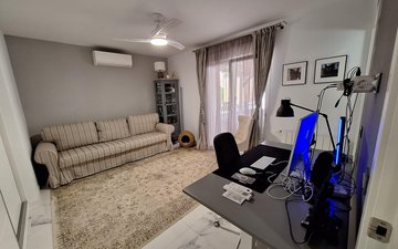 Property slide 17