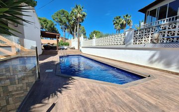 Property slide 19